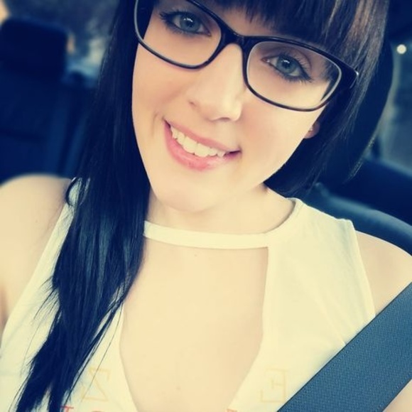 Meet your Posher, Riley - Picture 1 of 1